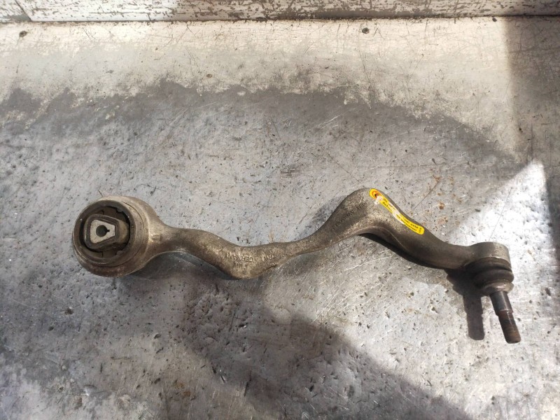 Recambio de brazo suspension inferior delantero izquierdo para bmw serie 1 berlina (e81/e87) 118d referencia OEM IAM   