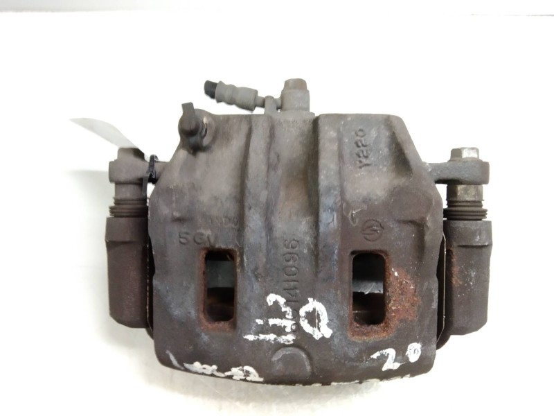 Recambio de pinza freno delantera derecha para ssangyong rexton rx 270 plus / 270 xdi plus referencia OEM IAM   
