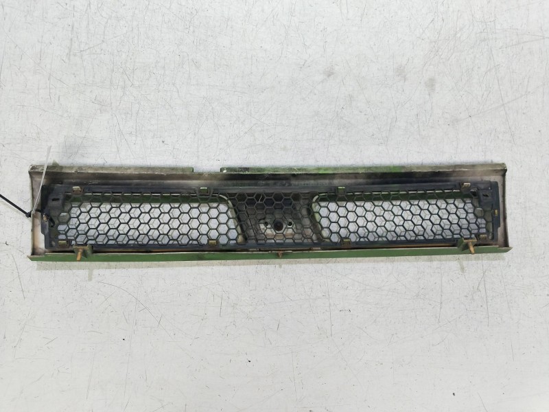 Recambio de rejilla delantera para fiat fiorino enero (255) referencia OEM IAM    Recambio de rejilla delantera para fiat fiorino enero (255) referencia OEM IAM