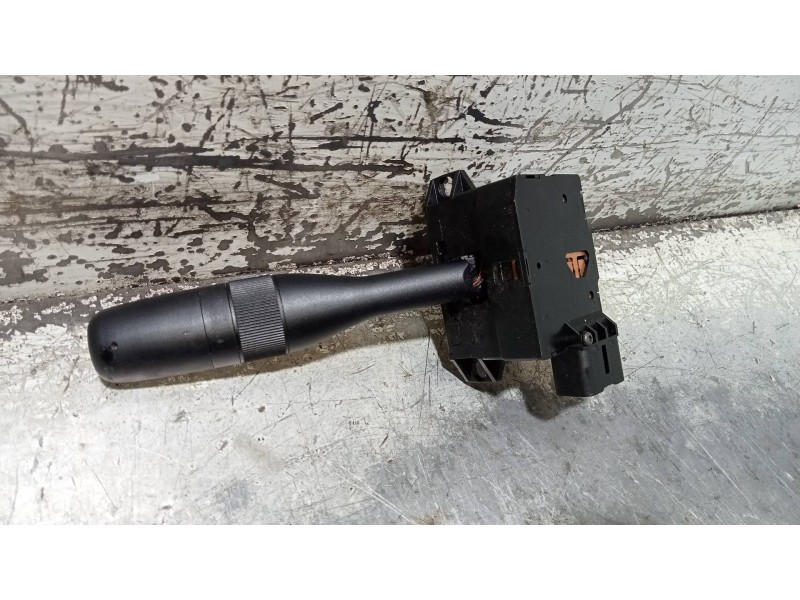 Recambio de mando limpia para jeep gr.cherokee (wj/wg) 3.1 td laredo referencia OEM IAM 56042303AD  