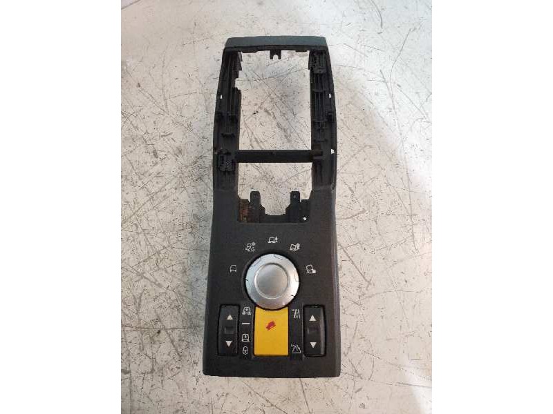 Recambio de mando multifuncion para land rover range rover sport v8 td hse black&white referencia OEM IAM 8H32148596AA YUD501770