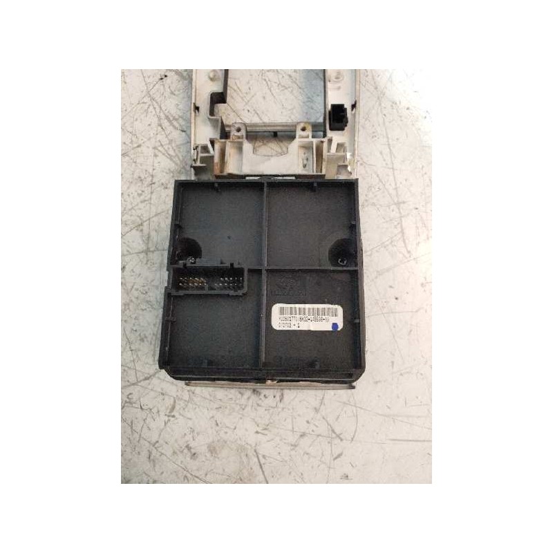 Recambio de mando multifuncion para land rover range rover sport v8 td hse black&white referencia OEM IAM 8H32148596AA YUD501770