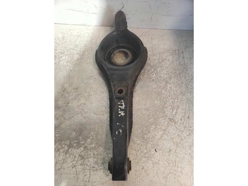 Recambio de brazo suspension superior trasero izquierdo para volvo s40 berlina 1.6 d kinetic referencia OEM IAM   