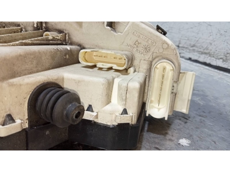 Recambio de motor cierre centralizado delantero derecho para mercedes clase s (w221) berlina 450 l (221.170) referencia OEM IAM 