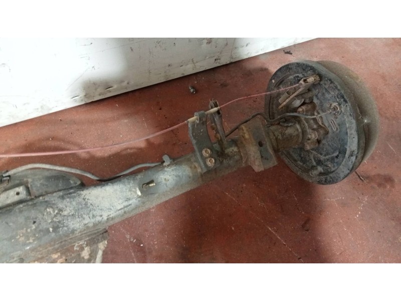 Recambio de puente trasero para nissan pick-up (d22) td doble cabina 4x4 referencia OEM IAM   TAMBOR