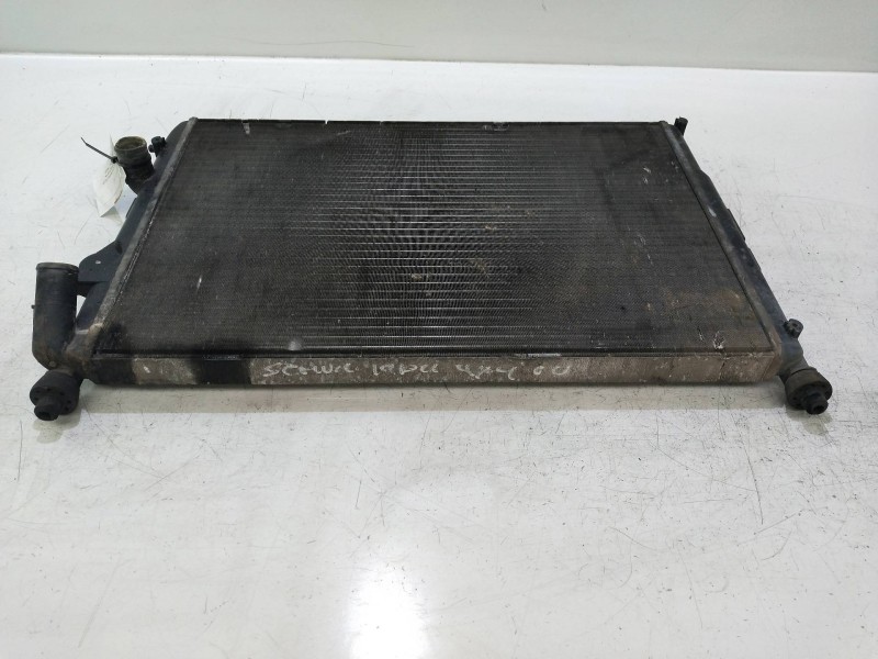 Recambio de radiador agua para renault scenic rx4 (ja0) 1.9 dci referencia OEM IAM 8200062691 868405P  Recambio de radiador agua para renault scenic rx4 (ja0) 1.9 dci referencia OEM IAM 8200062691 868405P