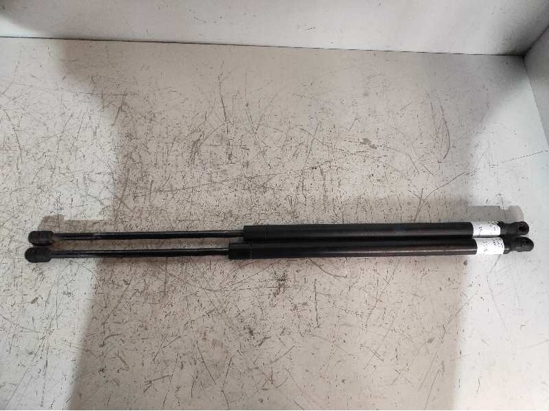 Recambio de amortiguadores maletero / porton para land rover range rover sport v8 td hse black&white referencia OEM IAM BHE79007