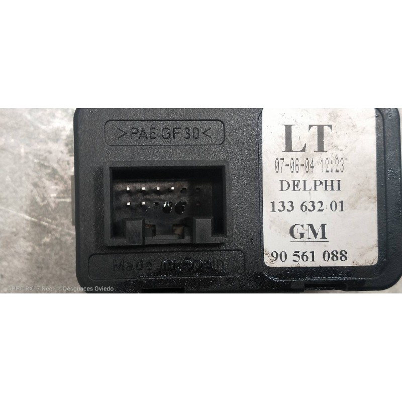Recambio de mando elevalunas delantero izquierdo para opel astra g coupé 2.2 dti edition referencia OEM IAM 13363201 90561088 