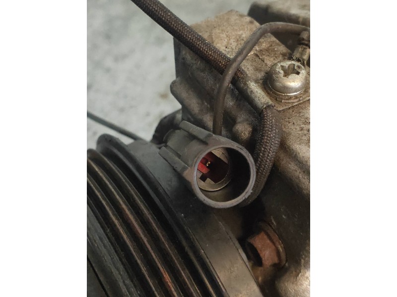 Recambio de compresor aire acondicionado para iveco daily furgón 2.3 diesel cat referencia OEM IAM 4472801800 10S17C 