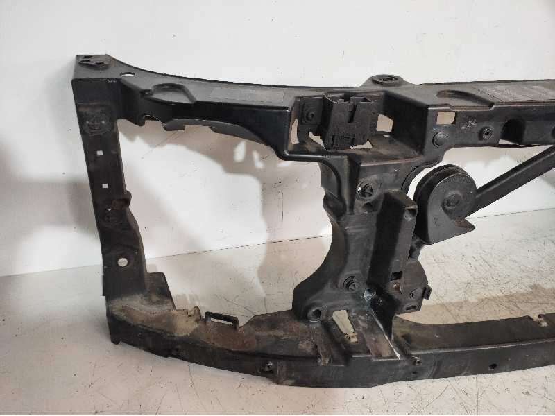 Recambio de panel frontal para land rover range rover sport v8 td hse black&white referencia OEM IAM   