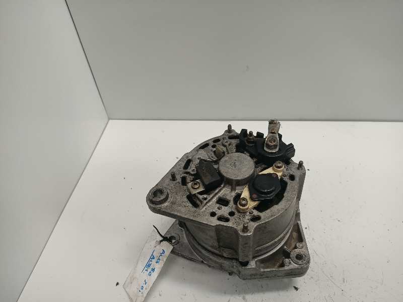 Recambio de alternador para audi 80 (811/813) quattro referencia OEM IAM   