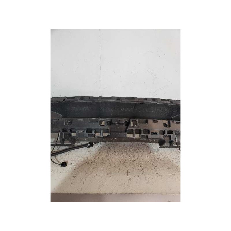 Recambio de refuerzo paragolpes delantero para land rover range rover sport v8 td hse black&white referencia OEM IAM   