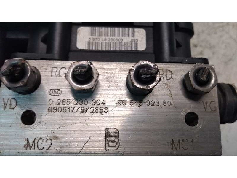 Recambio de abs para peugeot 3008 premium referencia OEM IAM 0265230304 0265950837 9664532380