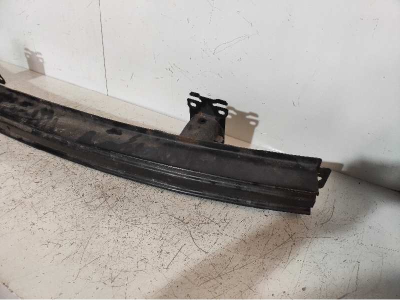 Recambio de refuerzo paragolpes trasero para land rover range rover sport v8 td hse black&white referencia OEM IAM   