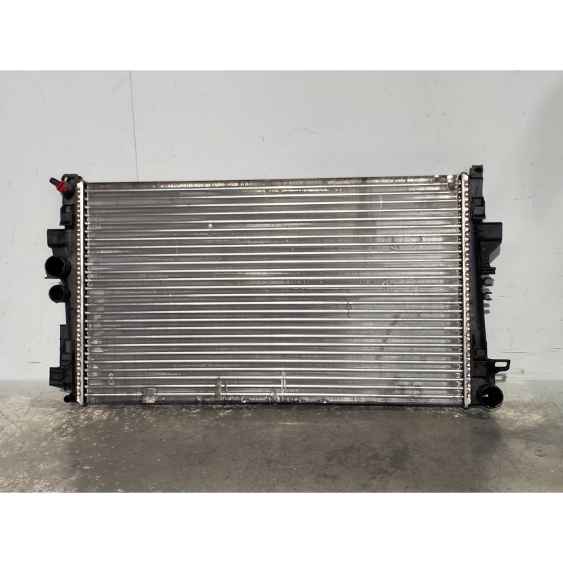 Recambio de radiador agua para mercedes vito kasten (639) 113 cdi extralang (639.605) referencia OEM IAM 8MK376719741 99001059 B