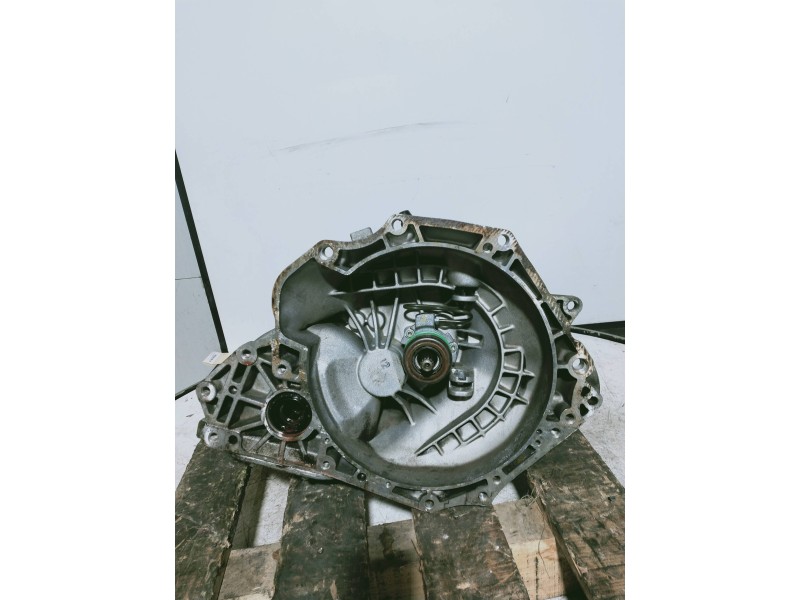 Recambio de caja cambios para opel zafira a elegance referencia OEM IAM F17C419 A20203 5V