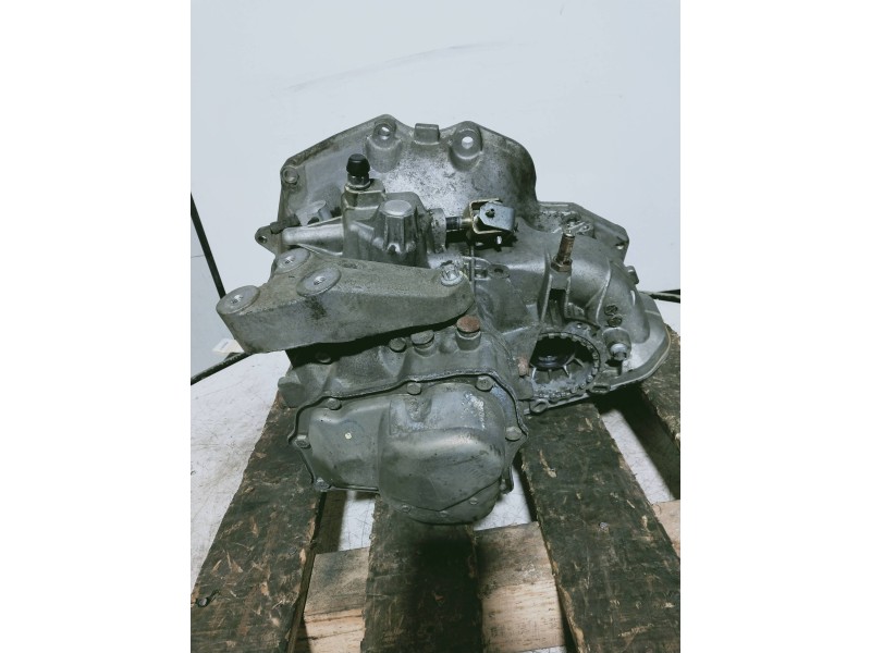 Recambio de caja cambios para opel zafira a elegance referencia OEM IAM F17C419 A20203 5V