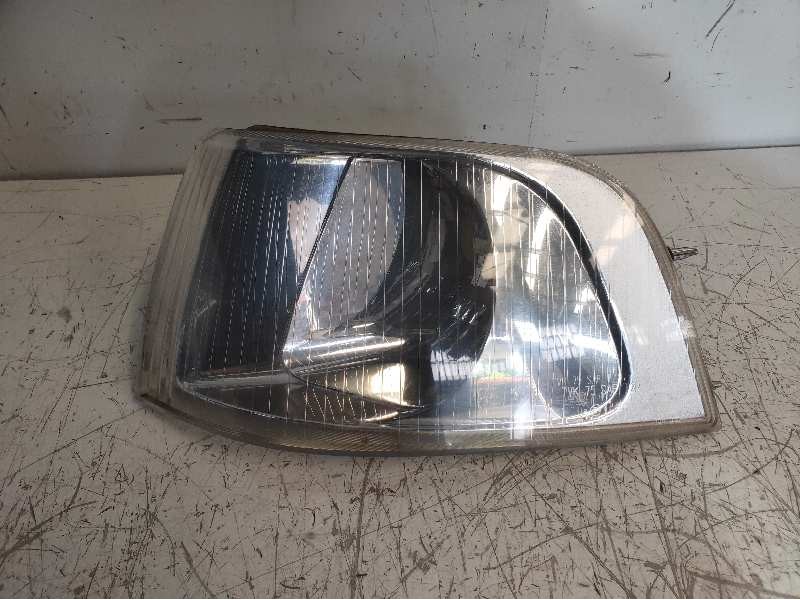 Recambio de piloto delantero izquierdo para volvo s40 berlina td referencia OEM IAM 30865562 896582 