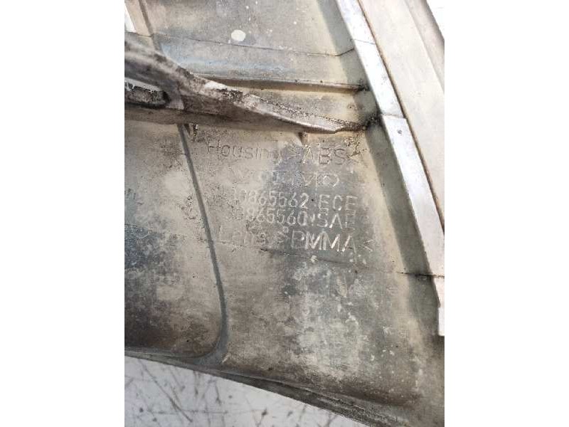 Recambio de piloto delantero izquierdo para volvo s40 berlina td referencia OEM IAM 30865562 896582 