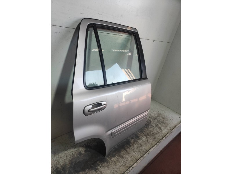 Recambio de puerta trasera derecha para honda cr-v (rd1/3) básico (rd1) referencia OEM IAM   5P