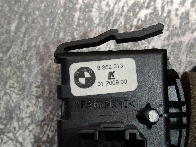 Recambio de mando limpia para bmw serie 7 (e38) 725tds referencia OEM IAM 8352013 01200900 