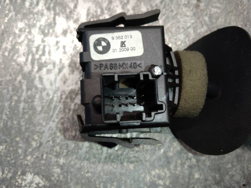 Recambio de mando limpia para bmw serie 7 (e38) 725tds referencia OEM IAM 8352013 01200900 