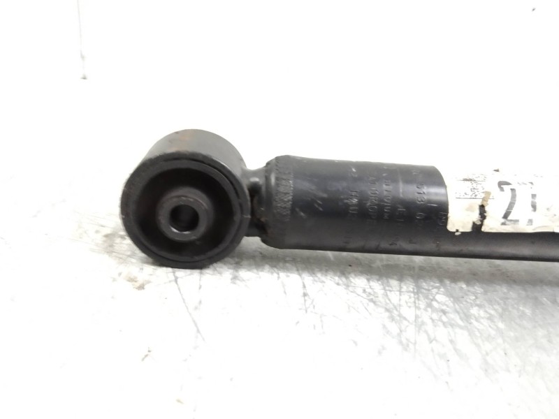 Recambio de amortiguador trasero para audi a1 (8x) 1.6 tdi referencia OEM IAM 6R0513025J  