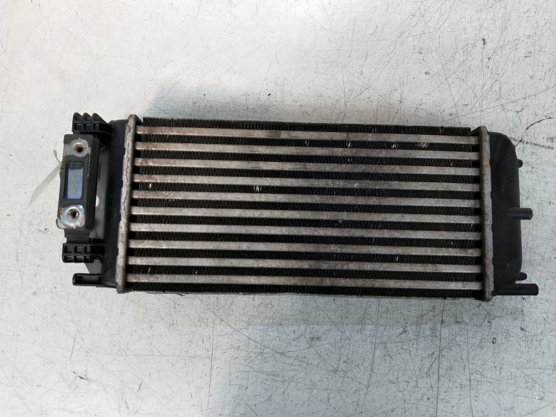 Recambio de intercooler para peugeot 3008 premium referencia OEM IAM 992507MG 965603980 