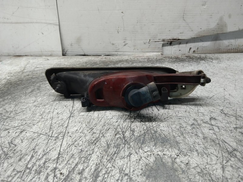 Recambio de faro antiniebla izquierdo para bmw serie 3 berlina (e46) 320d referencia OEM IAM 147271LI  