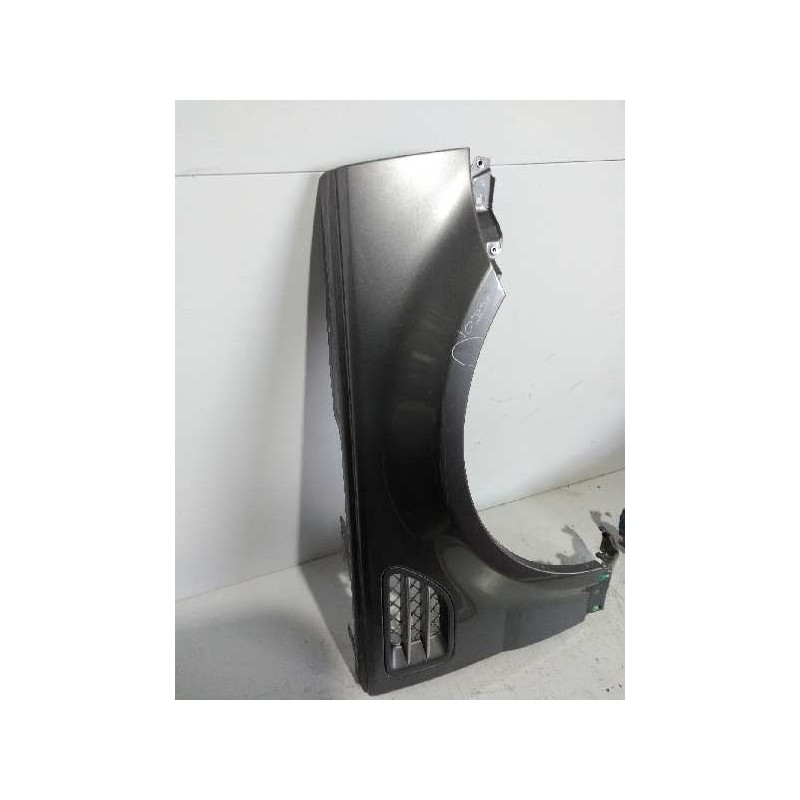 Recambio de aleta delantera derecha para land rover range rover sport v8 td hse black&white referencia OEM IAM   