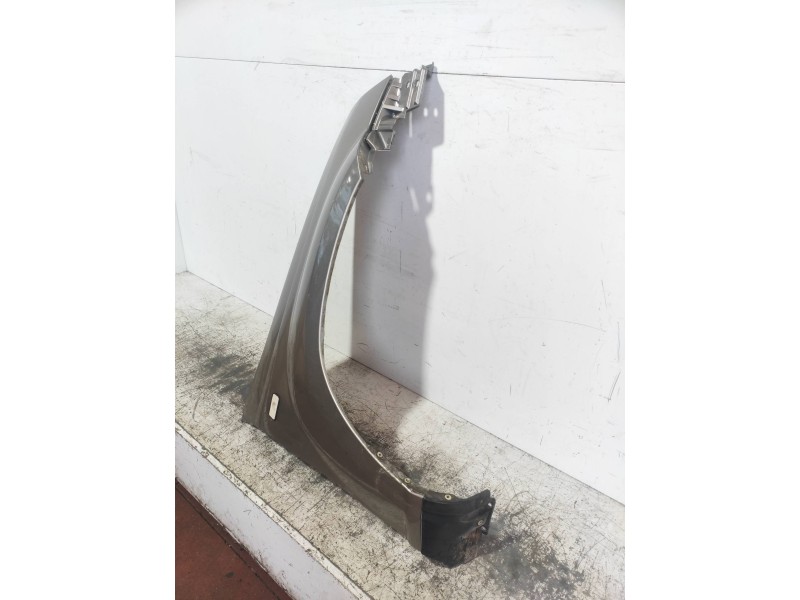 Recambio de aleta delantera derecha para honda cr-v (rd1/3) básico (rd1) referencia OEM IAM   