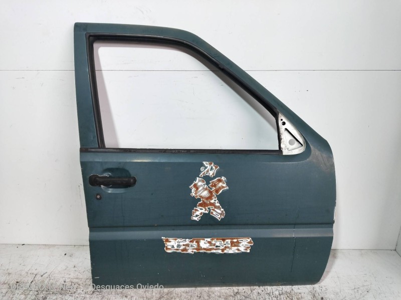 Recambio de puerta delantera derecha para nissan terrano/terrano.ii (r20) 2.7 turbodiesel referencia OEM IAM  3P 