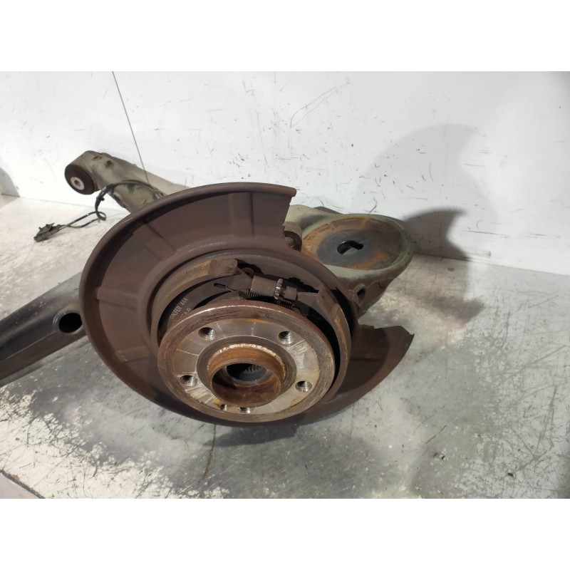 Recambio de mangueta trasera izquierda para mercedes vito kasten (639) 113 cdi extralang (639.605) referencia OEM IAM A639352240