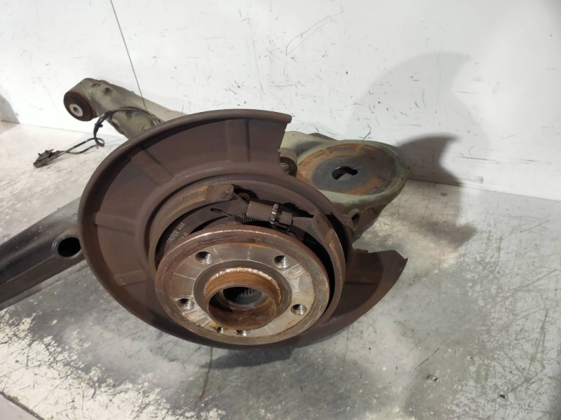 Recambio de mangueta trasera izquierda para mercedes vito kasten (639) 113 cdi extralang (639.605) referencia OEM IAM A639352240