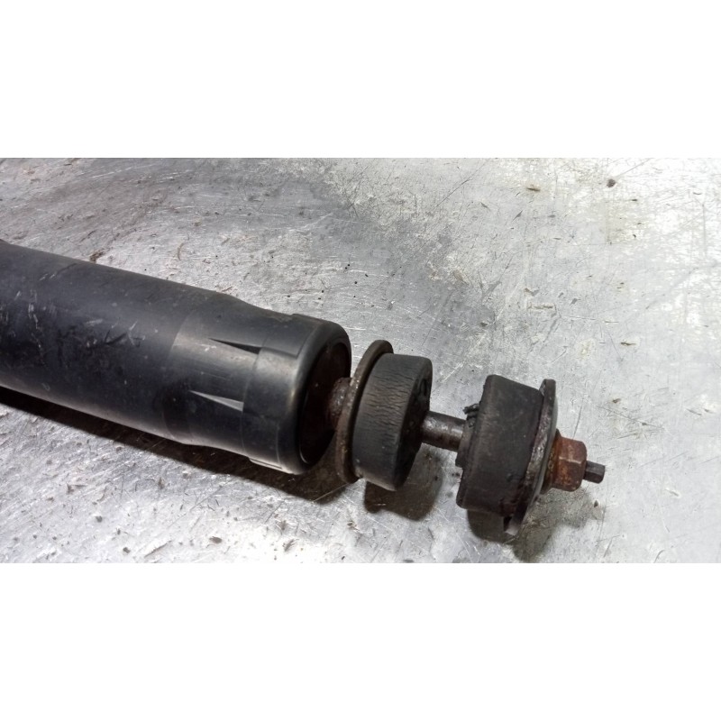 Recambio de amortiguador delantero derecho para jeep gr.cherokee (wj/wg) 3.1 td laredo referencia OEM IAM   