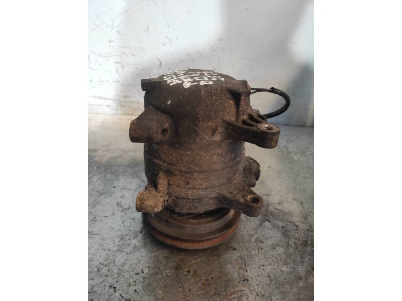 Recambio de compresor aire acondicionado para nissan pick-up (d22) king cab 4x4 referencia OEM IAM 5060215550  