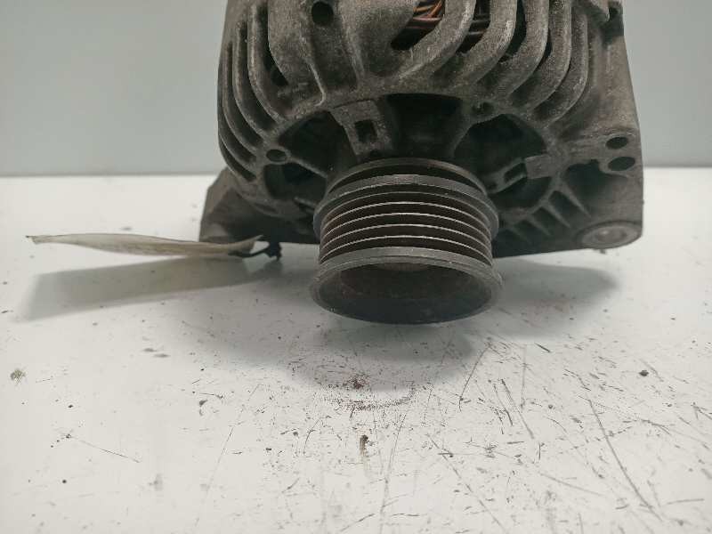 Recambio de alternador para audi a4 berlina (b5) 1.8 t quattro (110kw) referencia OEM IAM   VALEO