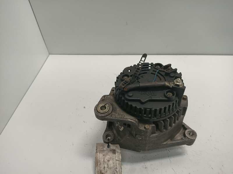 Recambio de alternador para audi a4 berlina (b5) 1.9 tdi referencia OEM IAM   VALEO 90A