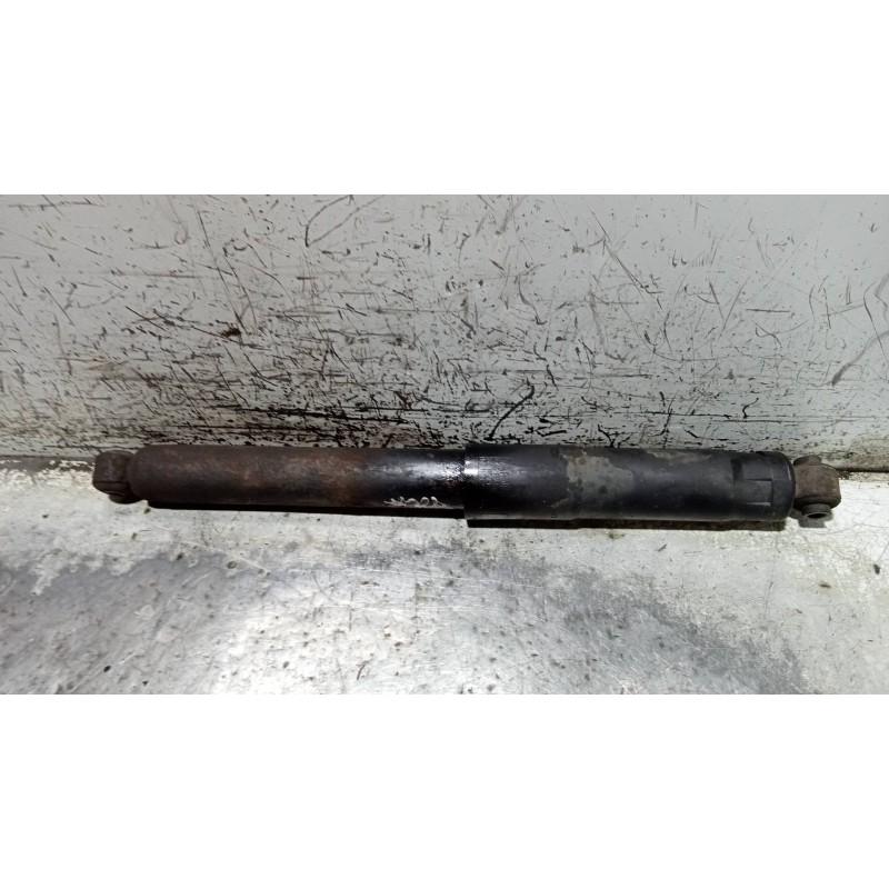 Recambio de amortiguador trasero izquierdo para jeep gr.cherokee (wj/wg) 3.1 td laredo referencia OEM IAM   