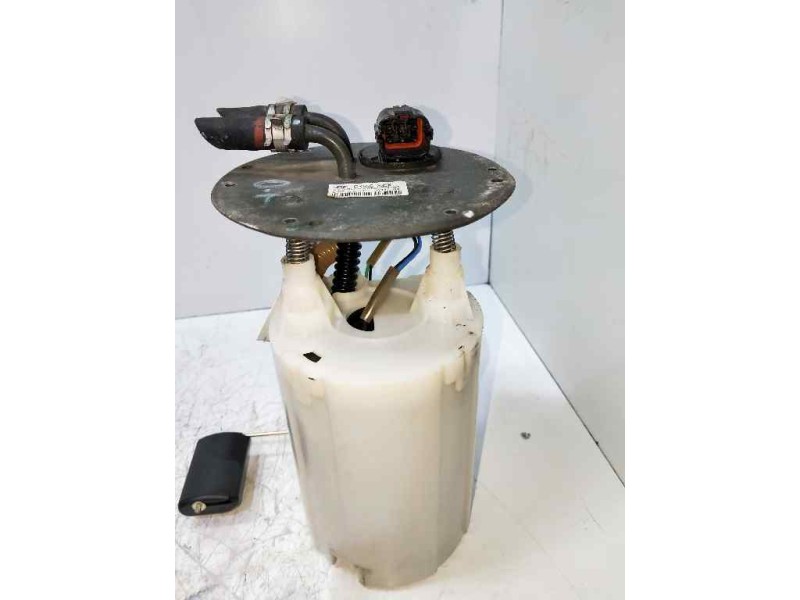 Recambio de bomba combustible para kia carnival ii 2.5 v6 ex referencia OEM IAM 0K52C1335X 083000790 DENSO AFORADOR