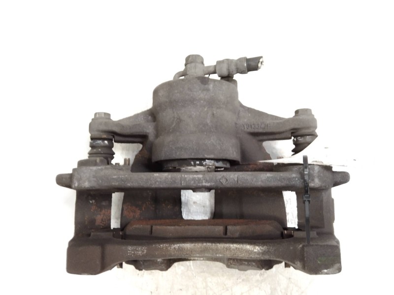 Recambio de pinza freno delantera derecha para toyota avensis berlina (t25) 2.0 16v cat referencia OEM IAM   