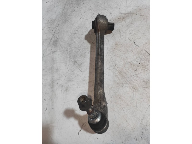 Recambio de brazo suspension superior delantero derecho para bmw serie 3 cabrio (e93) 330d referencia OEM IAM 31126763700R  