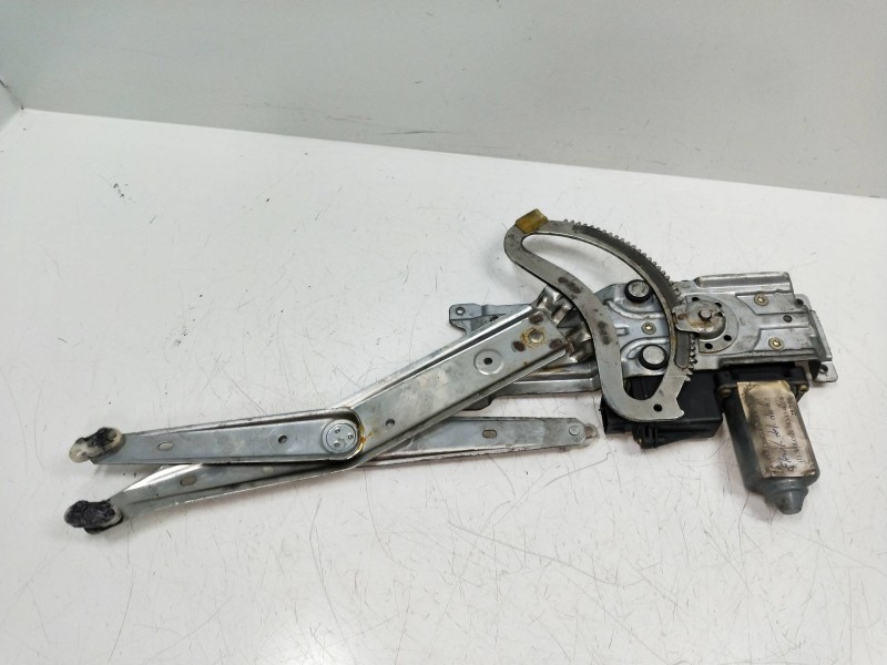 Recambio de elevalunas delantero derecho para opel corsa b 1.7 diesel referencia OEM IAM   5P