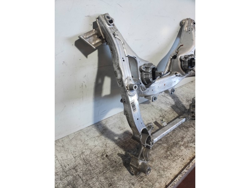 Recambio de puente delantero para bmw serie 5 lim. (f10) 520d referencia OEM IAM   