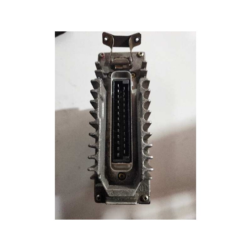 Recambio de centralita motor uce para mercedes clase e (w124) berlina 2.5 turbodiesel referencia OEM IAM 0281001142 0125454432 