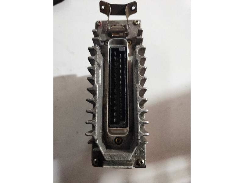 Recambio de centralita motor uce para mercedes clase e (w124) berlina 2.5 turbodiesel referencia OEM IAM 0281001142 0125454432 