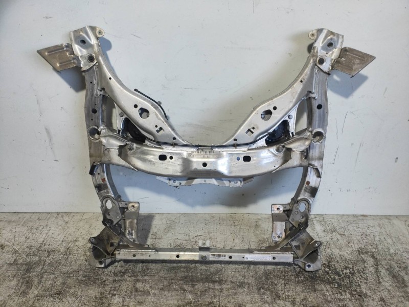 Recambio de puente delantero para bmw serie 5 lim. (f10) 520d referencia OEM IAM   