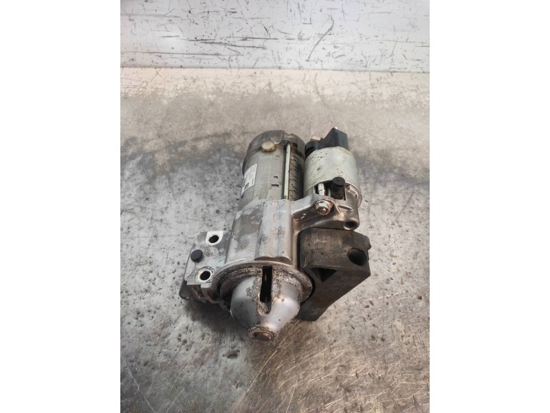 Recambio de motor arranque para bmw serie 5 lim. (f10) 520d referencia OEM IAM 4380000492 8570846 