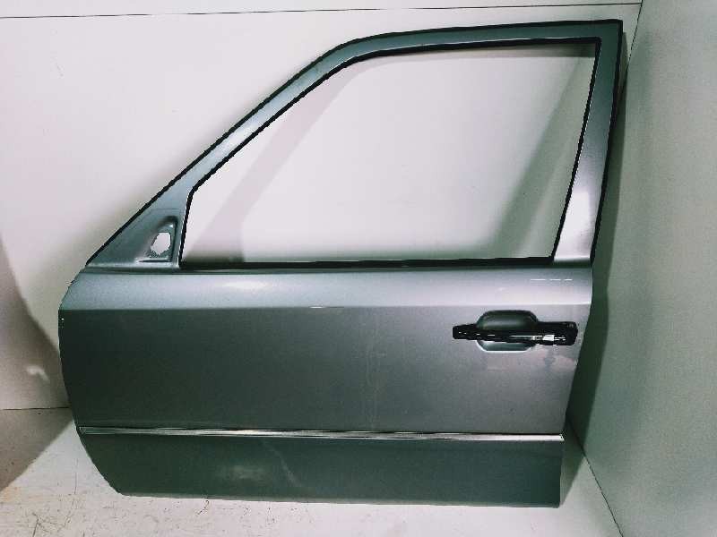 Recambio de puerta delantera izquierda para mercedes clase e (w124) berlina 2.5 turbodiesel referencia OEM IAM  4P 