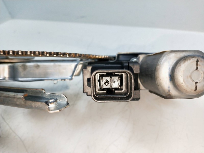 Recambio de elevalunas delantero derecho para opel corsa c referencia OEM IAM 400709F 13173074 3P